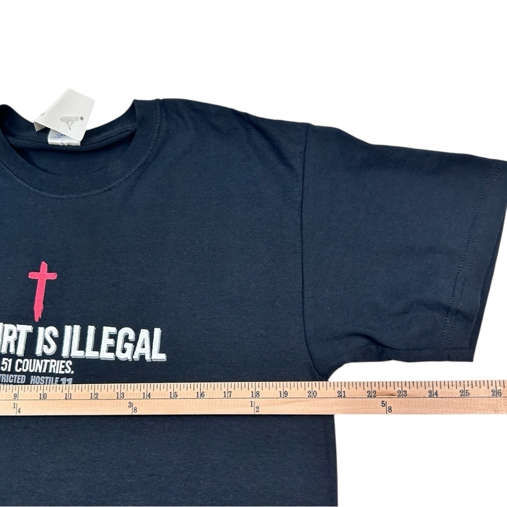 Christian Romans 1:16 Cross Graphic T-Shirt Black Gildan Size L Faith Tee NWT - Picture 9 of 10